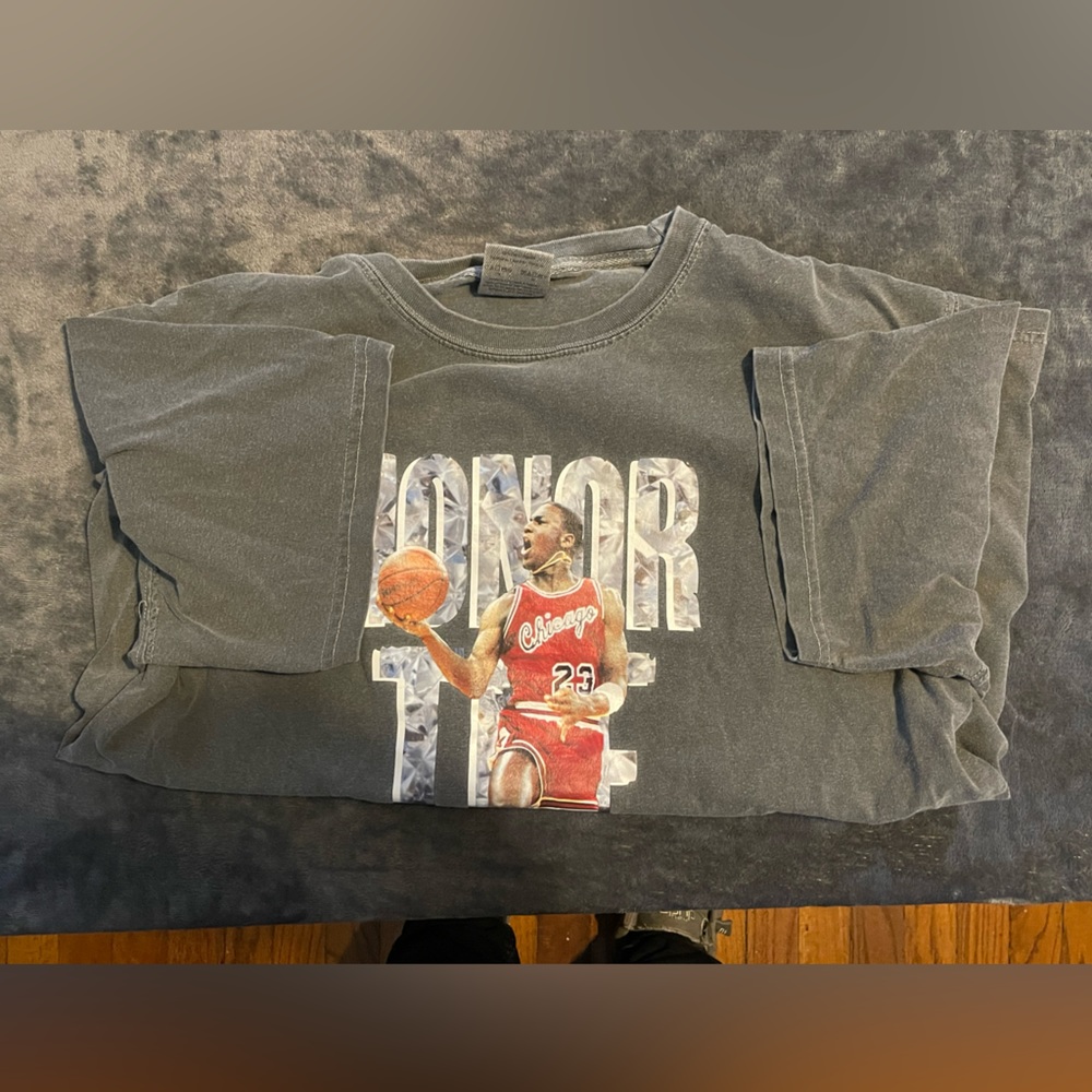 Michael Jordan Shirt View 4